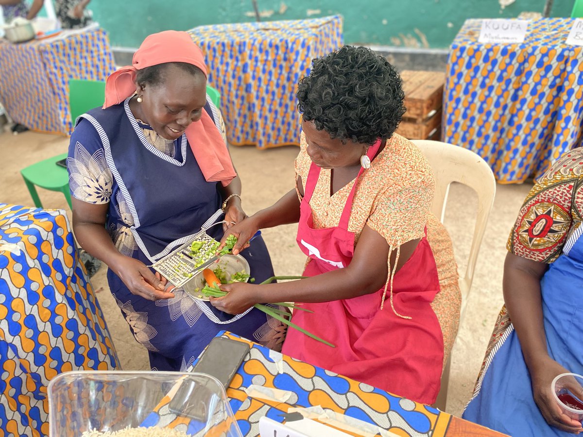 RGabdho's tweet image. From food security to sustainable enterprise, mushrooms are transforming lives.

At the #MushroomFestival, refugee &amp;amp; host communities showcased innovations grown through the #ReBUiLDProgram fusing heritage, clean energy &amp;amp; livelihood skills.

A future rooted in resilience.