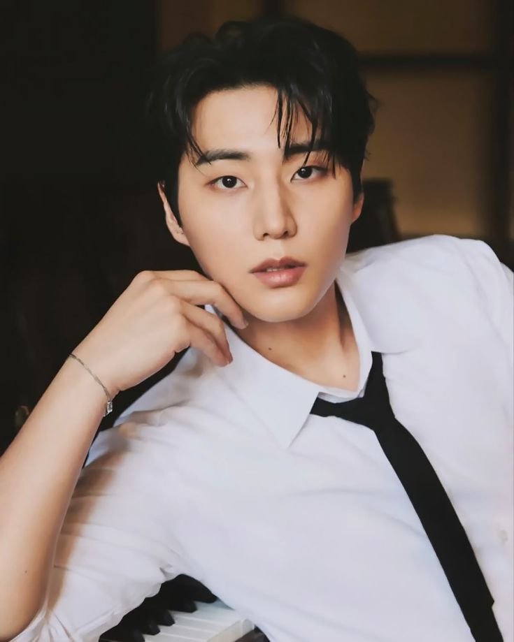 지고지순 - 지

왼쪽이 오른쪽
갖고 노는 이야기 
(오른쪽 기세를 보세요..)
(어 갖고 놀아봐;;; 라고 함)

posty.pe/uoiynd
posty.pe/uoiynd
posty.pe/uoiynd