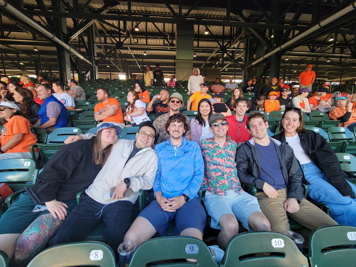 Ge_Lab_UW's tweet image. The Ge Group is enjoying some weekend fun before #ASMS2025 kicks it into high gear tomorrow! #CrabbyForMassSpec