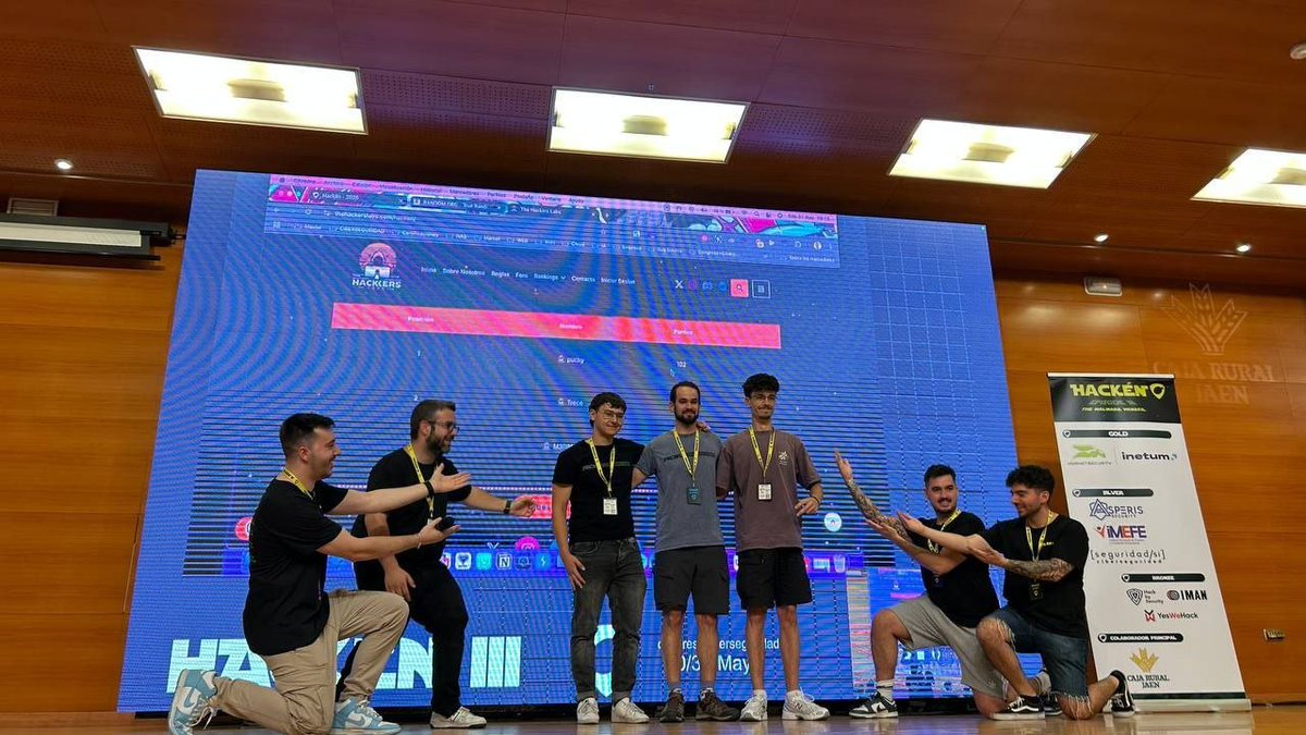 hackiit_ugr's tweet image. Desde Hackiit queremos felicitar a nuestros compañeros por su clasificación en el CTF de la 3ª edición del Congreso de Ciberseguridad Hack-én @Hack_en_
¡Enhorabuena chicos! 🥳
@puchy_22 🥇
@Cristobalmer_02 🥉