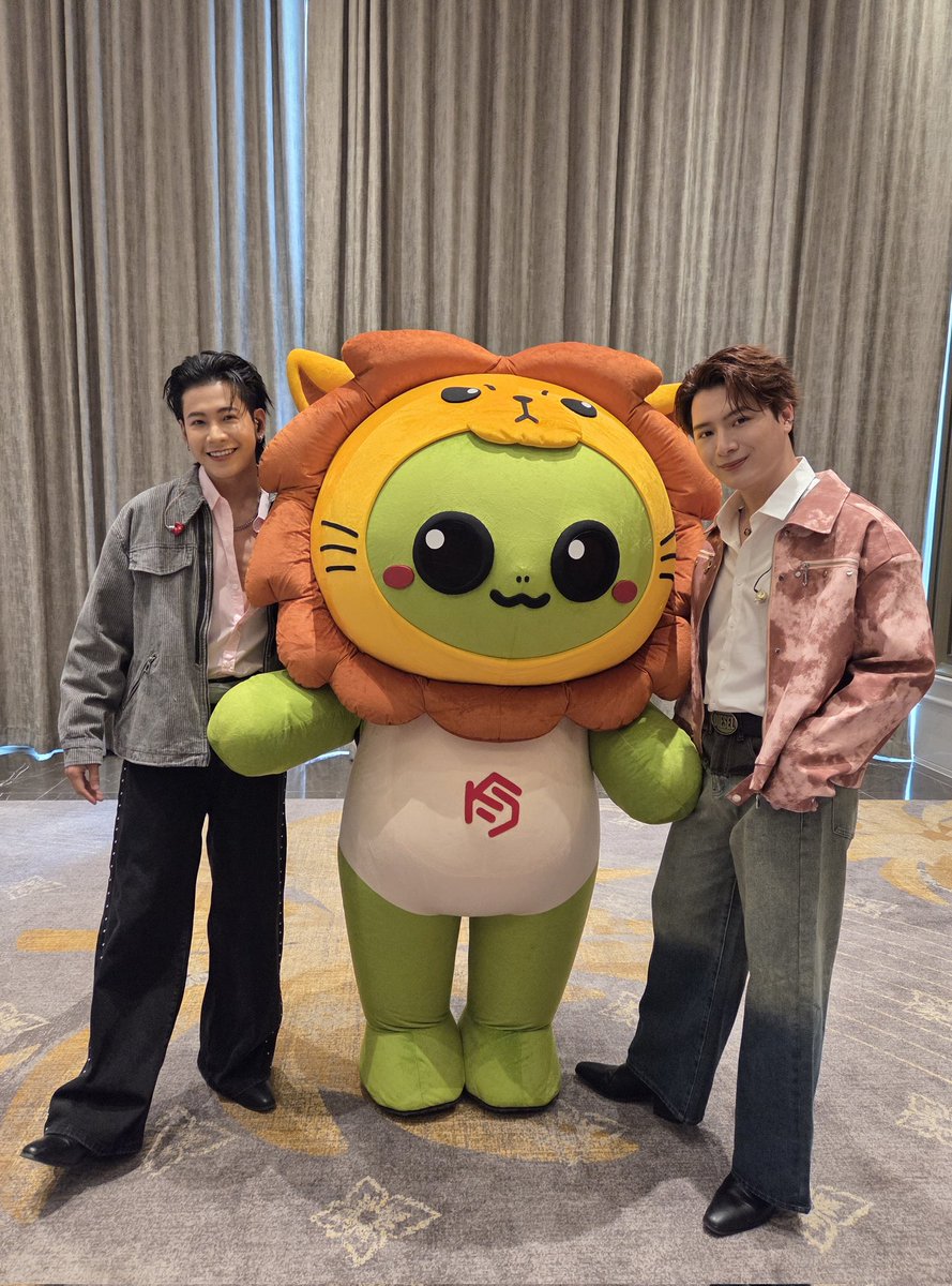 kingman_gmmtv's tweet photo. 👋��️
#ITSSKINxKristSingto https://t.co/7L2dSL35OI
