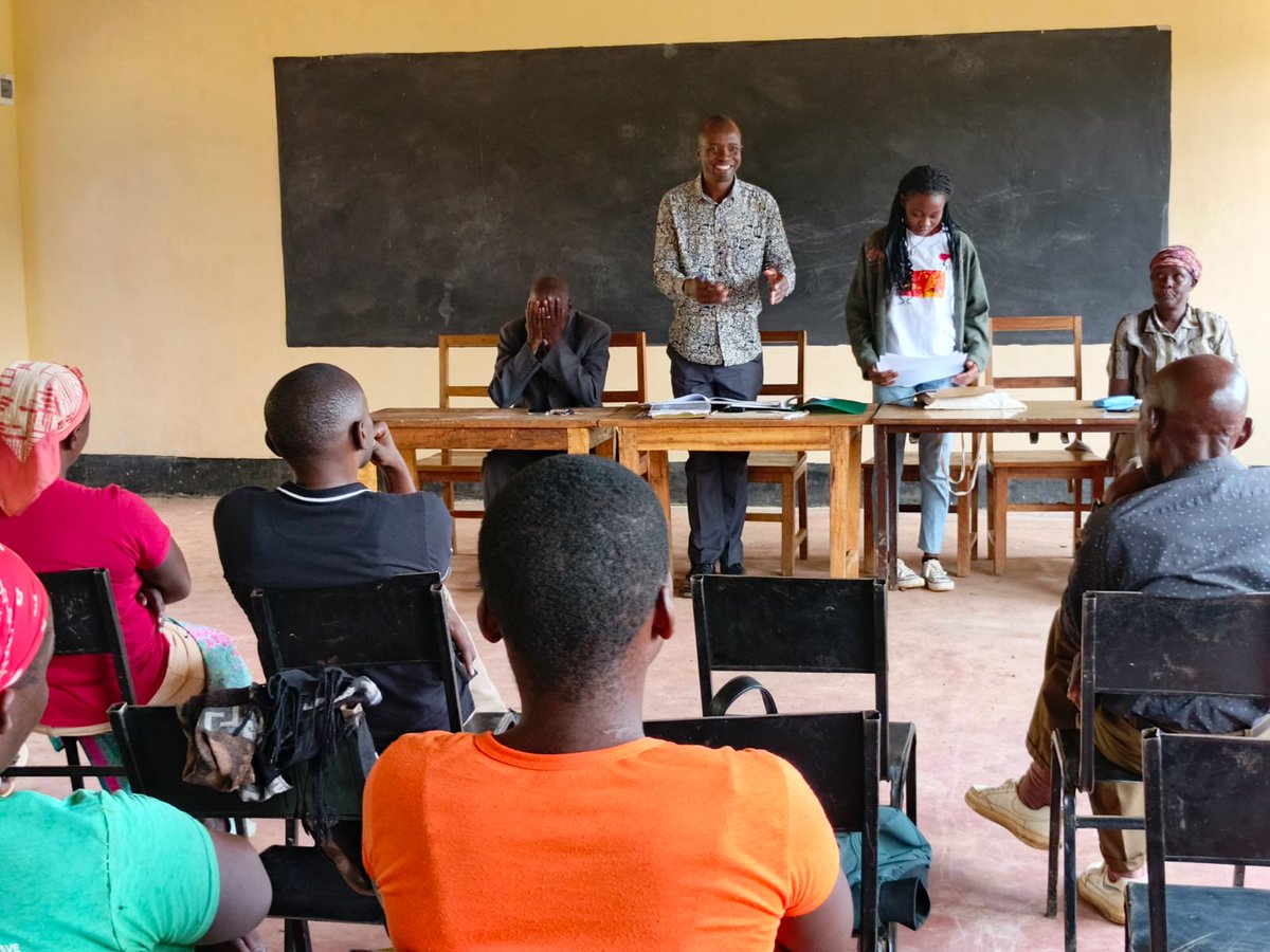 autojinsia_CBO's tweet photo. As a way forward, the community stated that they will draft a letter and have it delivered to the office of the Sub-County Director of Education on 4th June.
#Msomimnyonge
#DefendRecordYako
@siasaplace @MsingiAdili @HakiHub71596 https://t.co/bapgpv98Ty