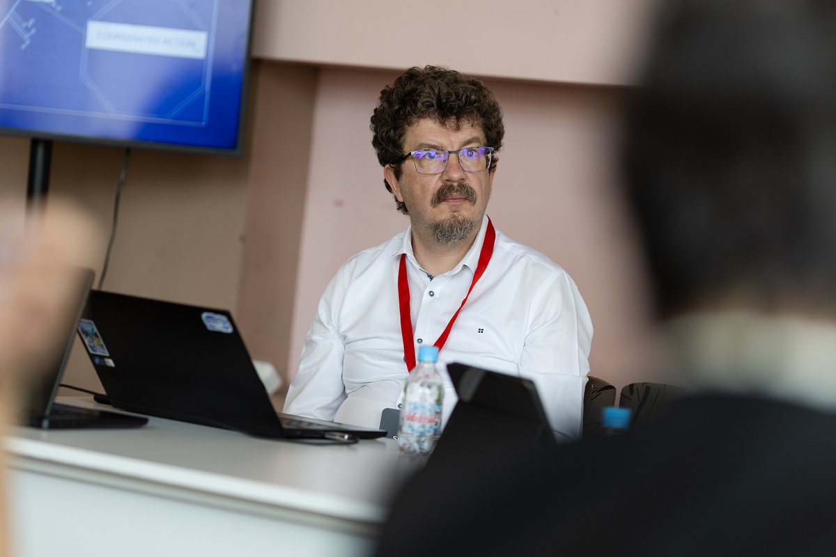 PointConference tweet media