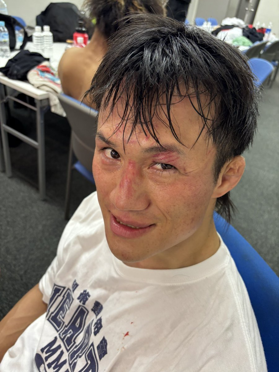 パンクラスでのチームメートの勝ちも負けも強く自分のケツを叩いてくれた

兄さん本当におめでとう！
