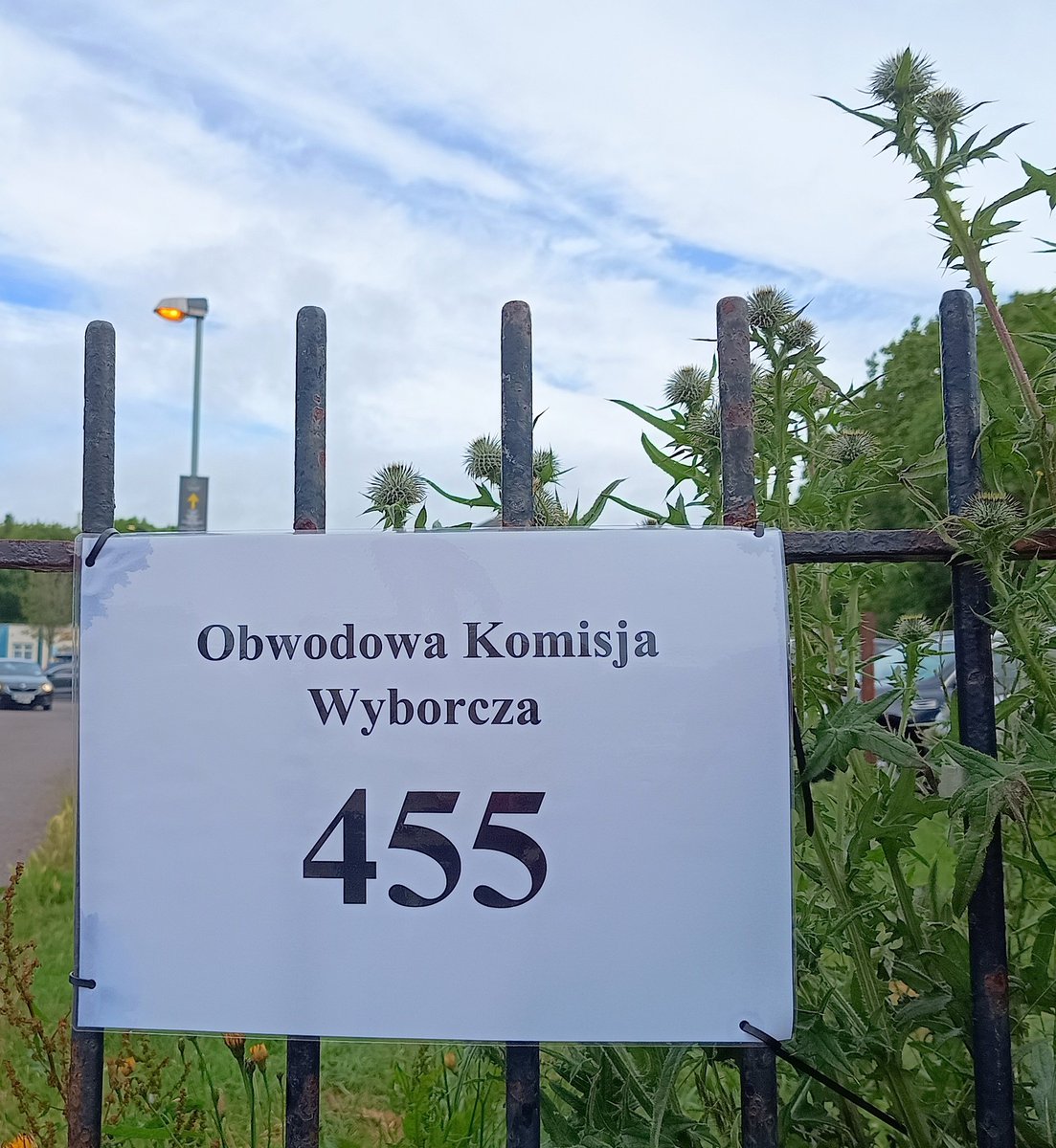 JustaMarcz's tweet photo. W Edynburgu słychać trzaski 🙂
Idźcie na wybory! https://t.co/Kgf52KrIZz