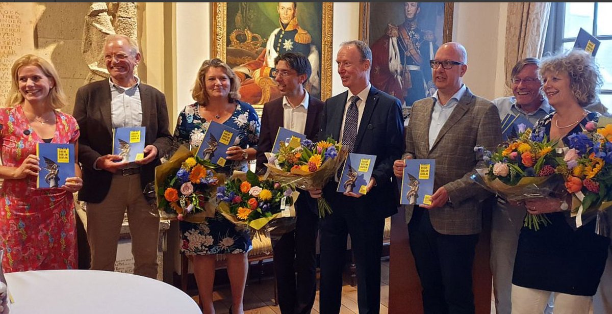 Onstuimige ontwikkeling en stabiele groei lokale donaties in ‘s-Hertogenbosch

👉 …ertogenbosch.lokalegoededoelengids.nl/nieuws/onstuim…

STEUN LOKAAL