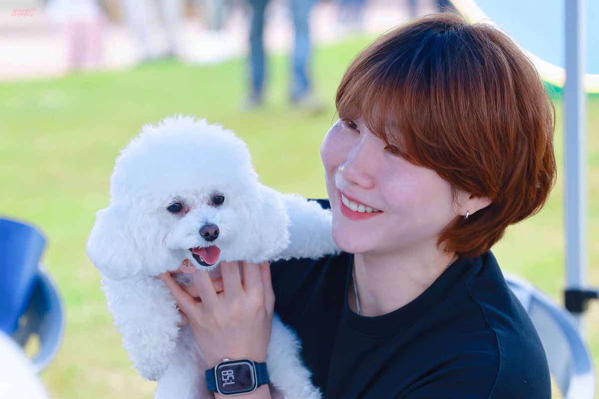 250531 화성뱃놀이 축제

이소영이 예쁜데 내 손이 똥손..

#기업은행 #이소영