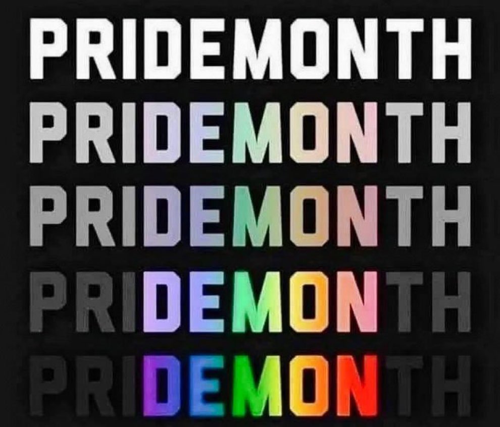 Daddy awon babies 🎀🏳️🌈 tweet media