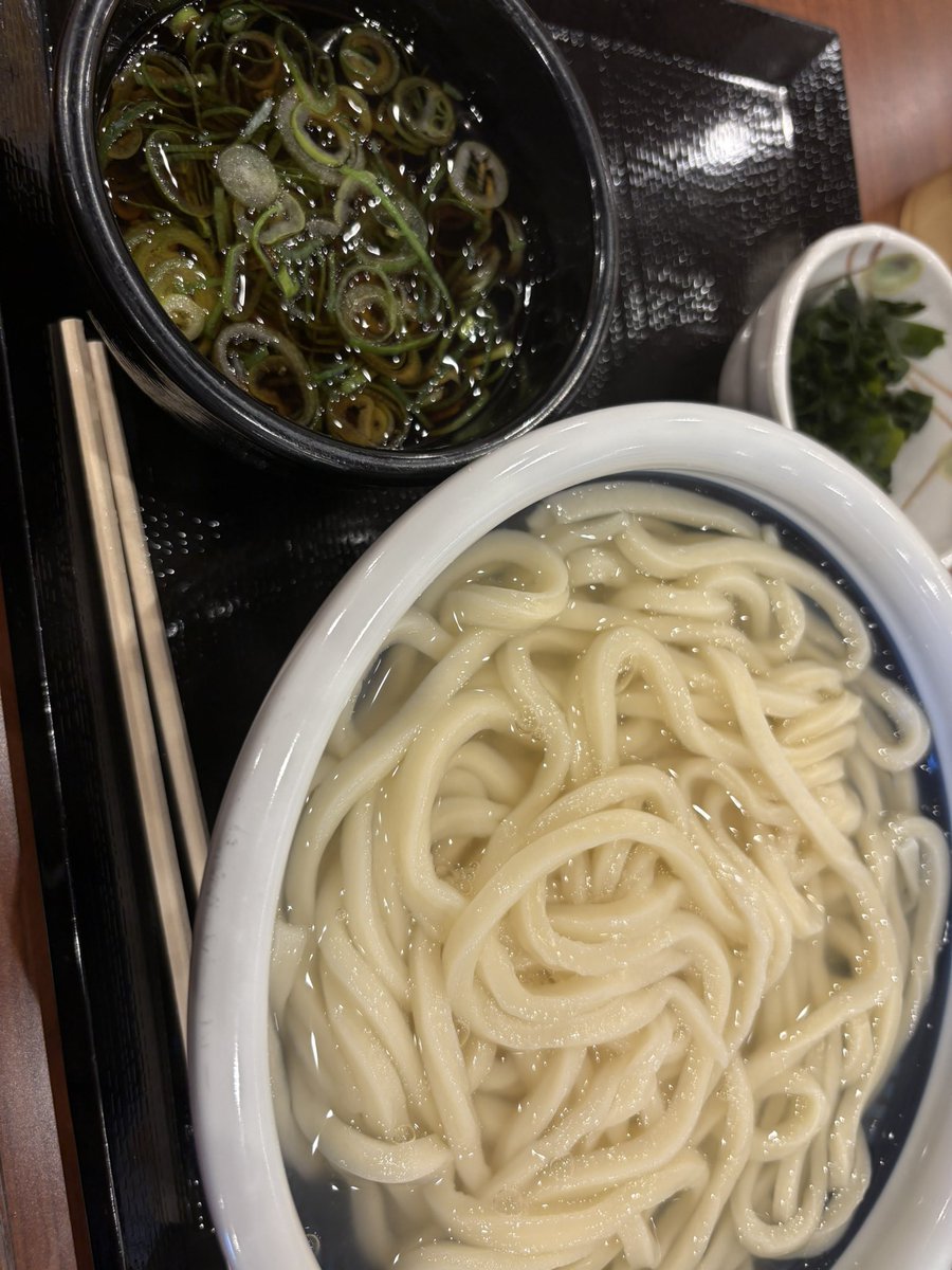 ryusayYU's tweet photo. 俺の前に並んでたジジババがクレーマーやったわ！「責任者を呼べ」を生で聞けて嬉しい https://t.co/FxQXBujpJM