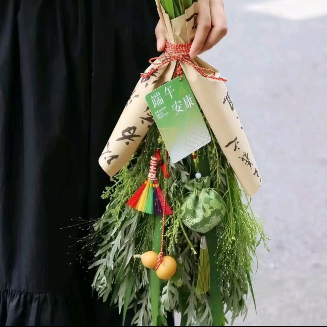 summer50759232's tweet photo. 端午噩耗，过完节要去上海 https://t.co/1cvGAgulrZ
