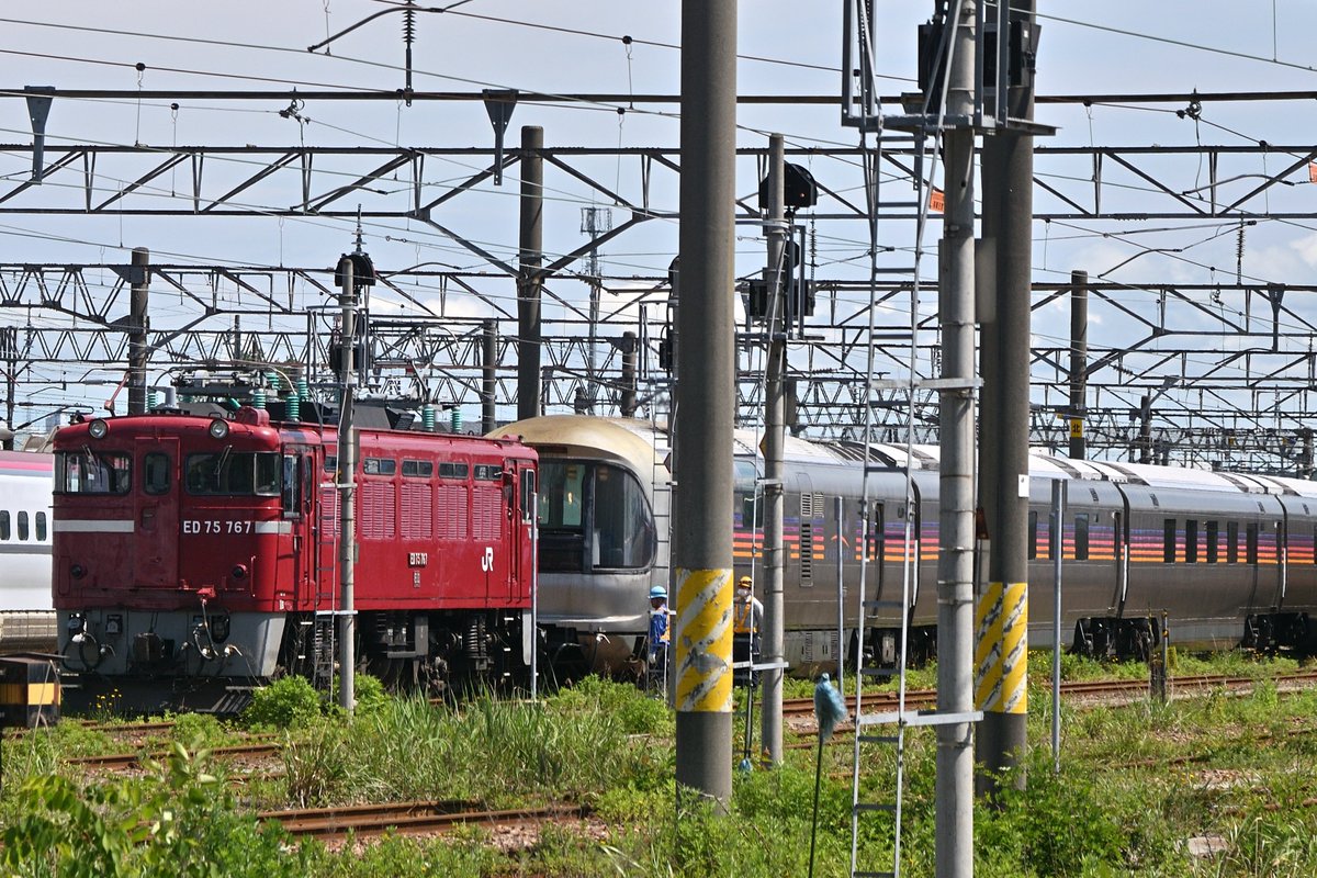 EF81 81+E26系 カシオペア紀行 秋田行き&ED75 767 奥羽本線秋田駅～南 