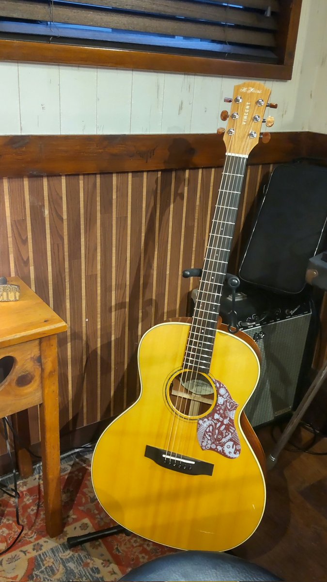 hmayumi0121haha's tweet photo. 真新しいギター
ピアノの音色
心地よいヴァイオリン
長く響き渡る
会場全体を
震わせる歌
共鳴する二人の歌声
sing-along
誰かにただいまと言いたい
おかえりと言われたい場所
最高に幸せな時間
本当にありがとうございます
#イーチタイム名取
#aplace in the sun vol.10
#永井健
#浜端ヨウヘイ https://t.co/42xXXJlVxu