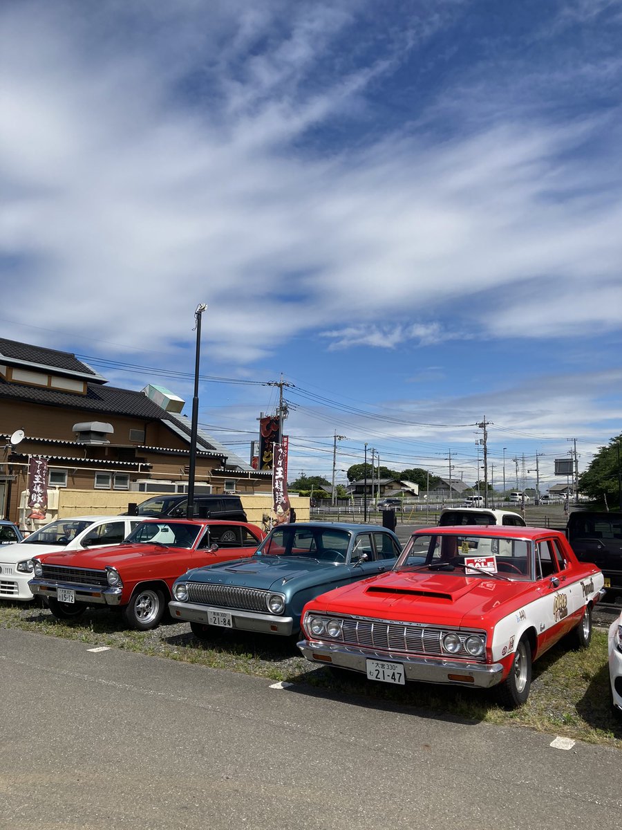 hirobaske616's tweet image. さくらモニクル。最近アメ車多め。
真ん中のファルコンは映画の劇中車。