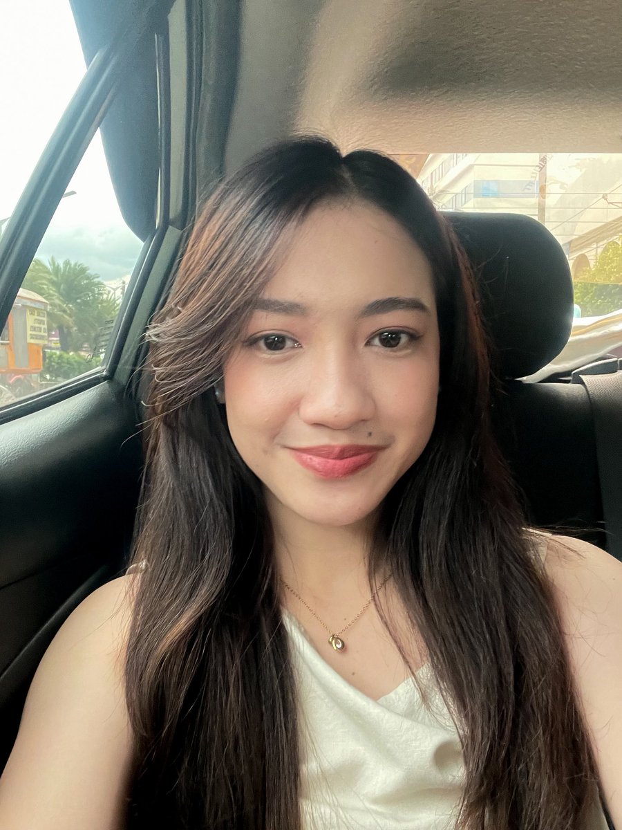 loveliefaiths's tweet photo. your ninang for today. https://t.co/h3ntiaws0n