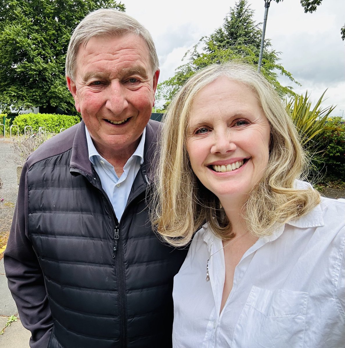 bbcradioulster's tweet image. In a special edition of Sunday Sequence, Audrey Carville looks ahead to Father Brian D'Arcy's 80th birthday! 🎂🎉
📻 Available now on BBC Sounds: bbc.in/43RnG0y