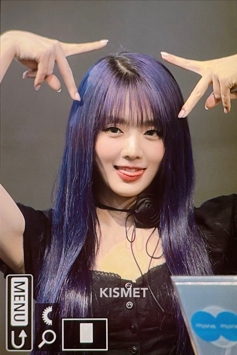 250601 페르시안고양이미🐈‍⬛💙
#IDLE #GIDLE #여자아이들 #아이들 #민니 #MINNIE #มินนี่