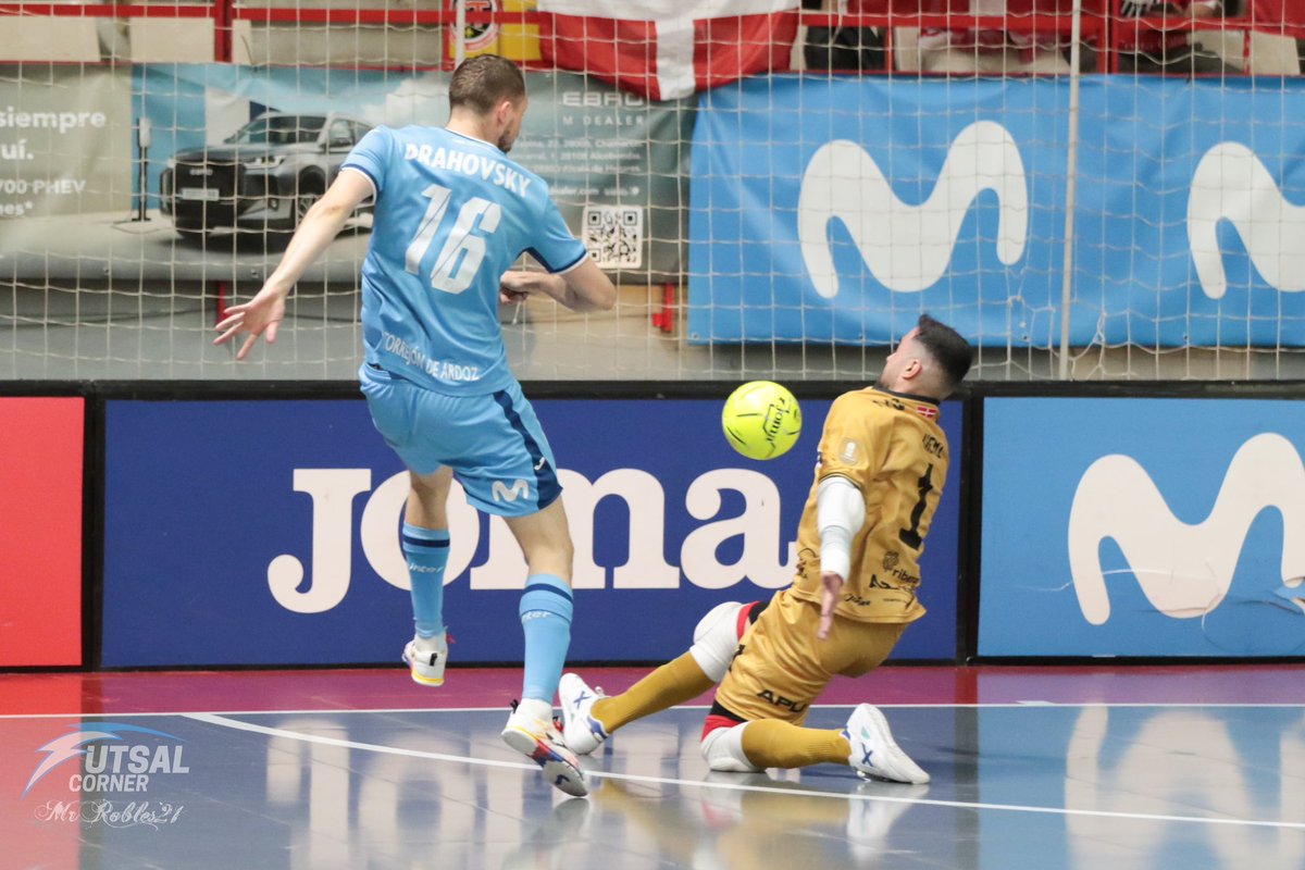 Segundo partido de los cuartos de final ! 💚💙

⏰ 13:00 

⚽️ Jimbe Cartagena 

🏟️ Palacio de los Deportes Cartagena