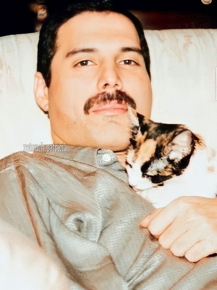 Kaszmira🌸🌸 (@kaszmiramercury) on Twitter photo Have a great weekend 🩷 <a href="/freddie_mercury/">Freddie Mercury</a> <a href="/OIQFC/">Queen Fan Club</a> #Queen #FreddieMercury <a href="/Farrokh_Mercury/">Freddie Mercury</a> Have a great weekend 🩷 <a href="/freddie_mercury/">Freddie Mercury</a> <a href="/OIQFC/">Queen Fan Club</a> #Queen #FreddieMercury <a href="/Farrokh_Mercury/">Freddie Mercury</a>