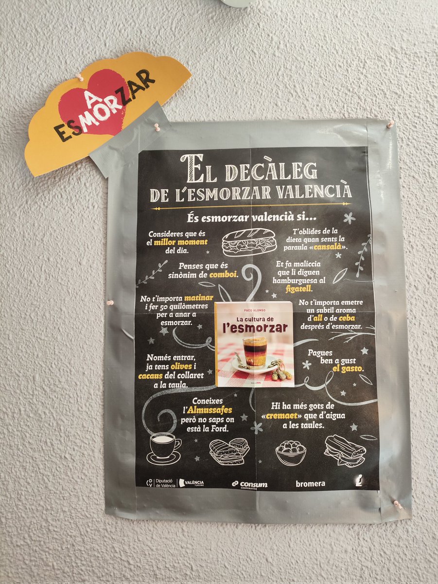 Maite la de Piles 🍊 (@maiteladpiles) on Twitter photo Al decàleg de l'esmorzar valencià de l'amic <a href="/pacolonso/">Paco Alonso 🍊👉🦋</a> afegiria un:
Esmorza sempre en la millor companyia Al decàleg de l'esmorzar valencià de l'amic <a href="/pacolonso/">Paco Alonso 🍊👉🦋</a> afegiria un:
Esmorza sempre en la millor companyia