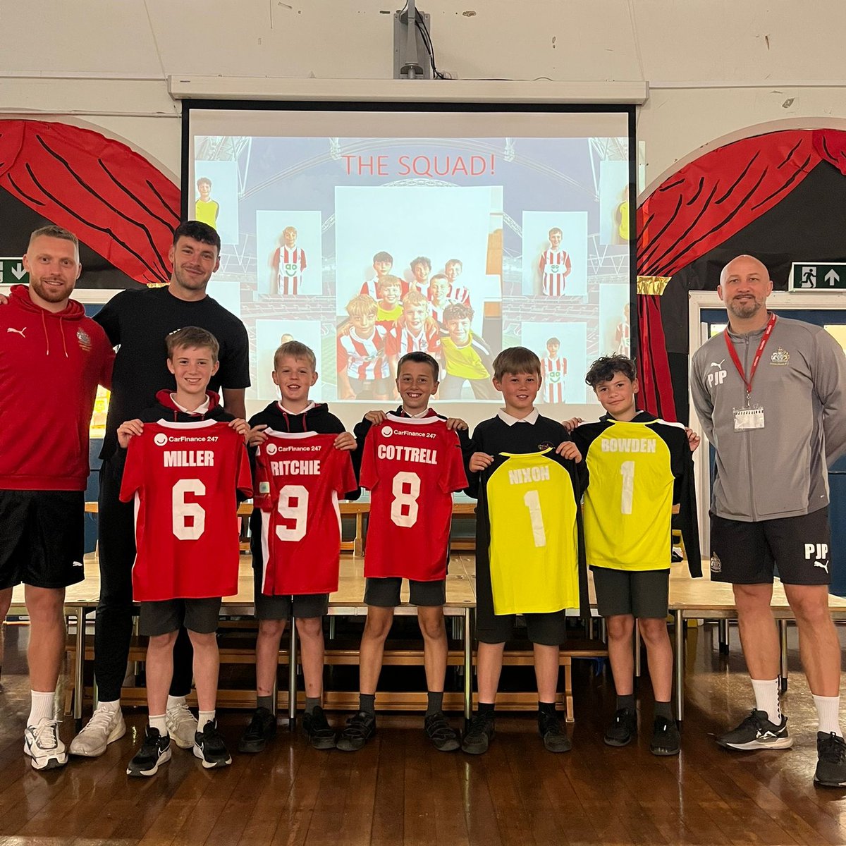 Altrincham FC (@altrinchamfc) on Twitter photo Best of luck to the boys from Stamford Park (and <a href="/AFC_Comm_Sports/">Altrincham FC Community Sports</a> coach AJ) who are representing Alty at <a href="/wembleystadium/">Wembley Stadium</a> this afternoon ๐
They take on <a href="/stalbanscityfc/">St Albans City FC</a> in <a href="/TheNLTrust/">The National League Trust</a> primary school final ๐ช
#YourTownYourClub Best of luck to the boys from Stamford Park (and <a href="/AFC_Comm_Sports/">Altrincham FC Community Sports</a> coach AJ) who are representing Alty at <a href="/wembleystadium/">Wembley Stadium</a> this afternoon ๐
They take on <a href="/stalbanscityfc/">St Albans City FC</a> in <a href="/TheNLTrust/">The National League Trust</a> primary school final ๐ช
#YourTownYourClub