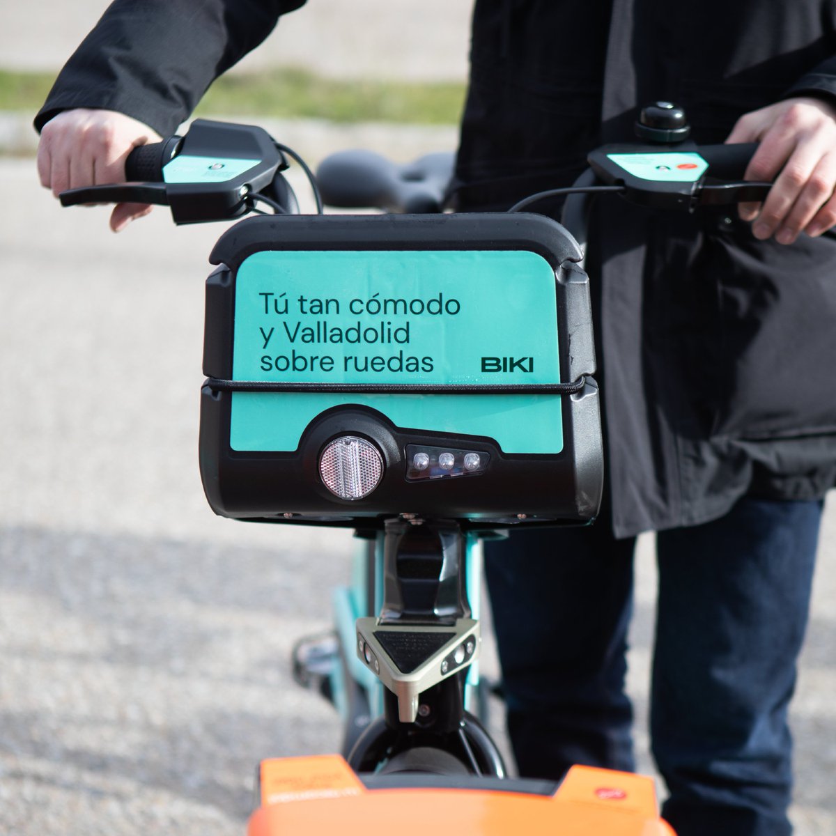 ➡️ Tú tan cómodo y Valladolid sobre ruedas

👉 Descarga la app disponible en:

🔗 Android: bit.ly/3YgXdUN
🔗 IOS: apple.co/3WTbtBO

🚲 auvasa.es/biki