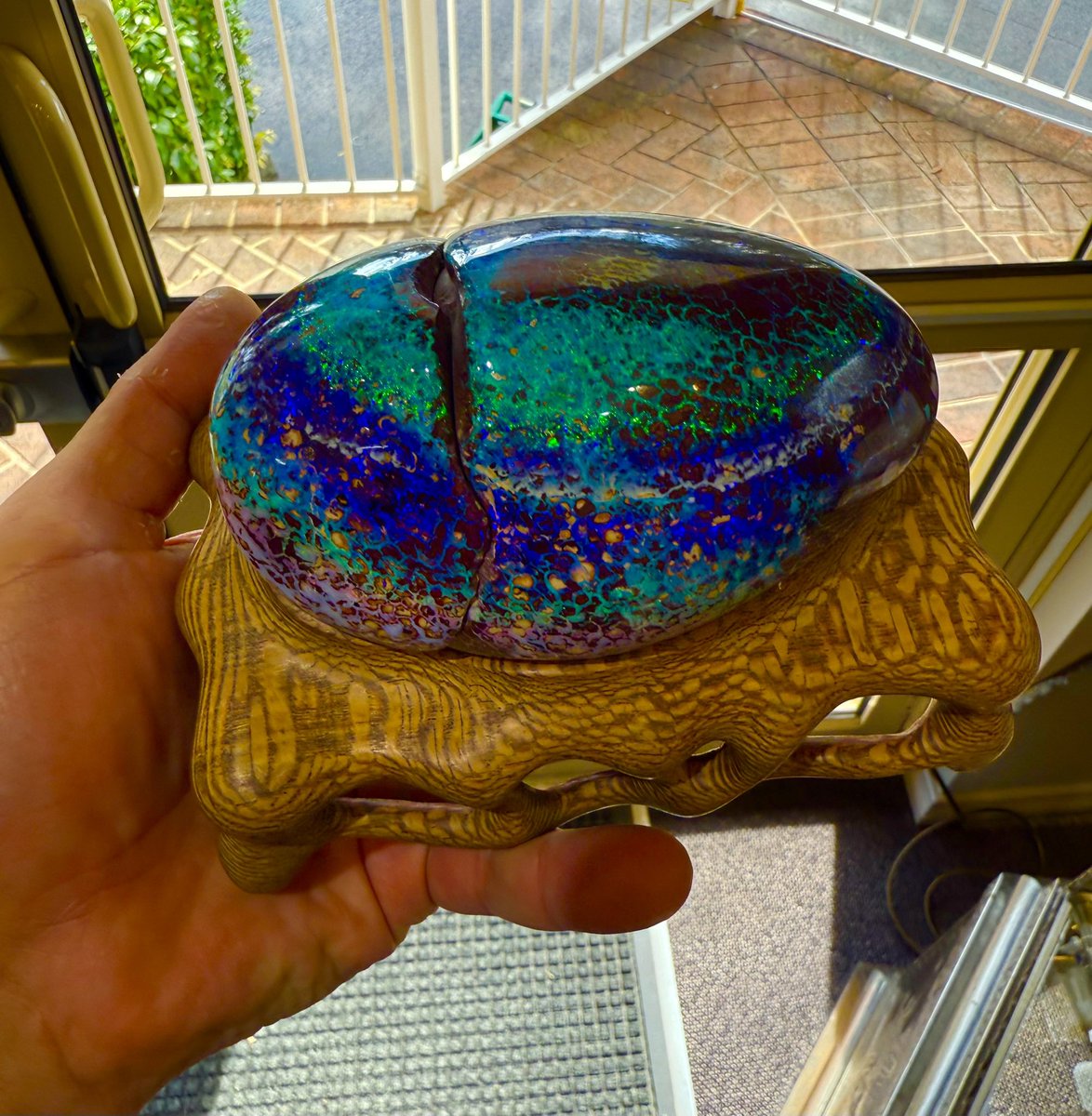 OPALNFTX's tweet photo. @e1igible This opal deserves to be an NFT — a perfect blend of nature’s art and digital creativity. Timeless beauty, secured on the blockchain. https://t.co/GKQZf1rZsS
