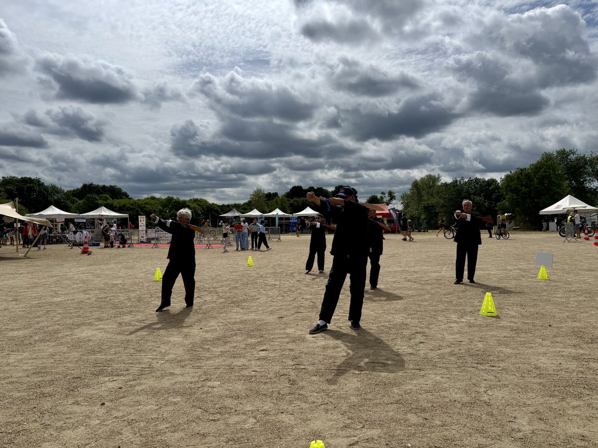 Rendez-vous au lac-de-Maine #ToutAngersBouge 
Programme de la journée sur angers.fr/vivre-a-angers…