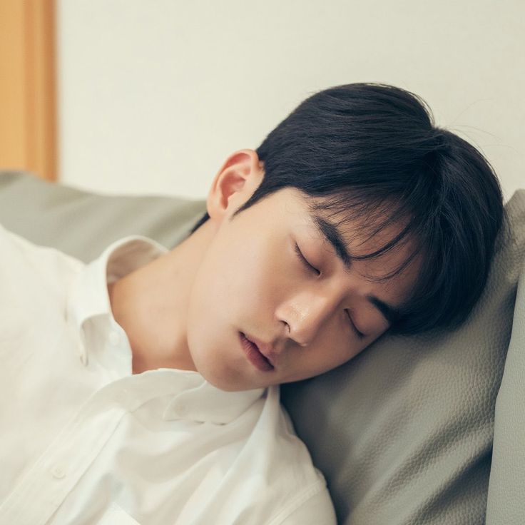 Skawnesis's tweet photo. Three years ago, I posted this photo right after 2521 ended, wondering when Nam Joo Hyuk would finally have a new drama and right after that, my feed was flooded with Vigilante news. So I’m posting it again now, hoping we’ll hear about his next project soon😶 https://t.co/ZKVIhjxbdR