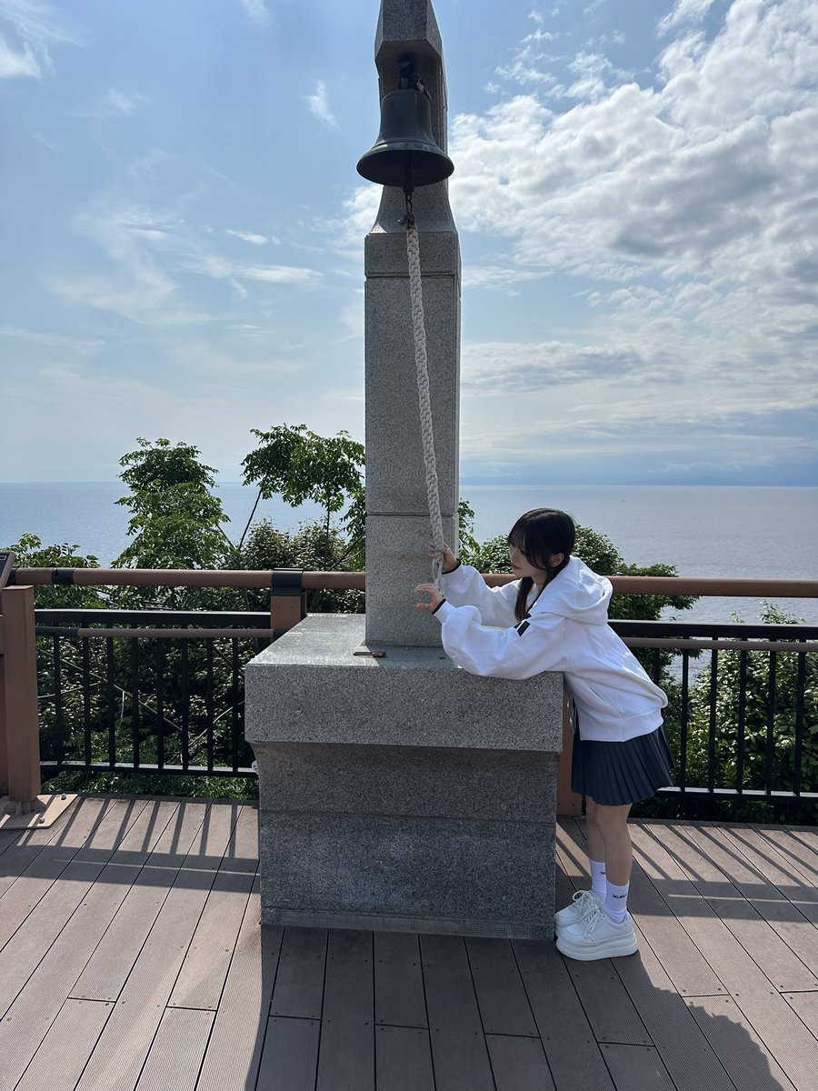 YUI_hicca's tweet photo. 📍 恋人岬 静岡・伊豆 に行ってきたよ⸜  ෆ  ⸝‍
隣空いてますよ！！ https://t.co/sW592Hv6KD
