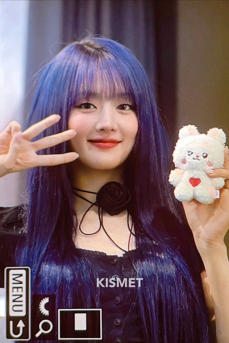 250601 부시부시💙
#IDLE #GIDLE #여자아이들 #아이들 #민니 #MINNIE #มินนี่