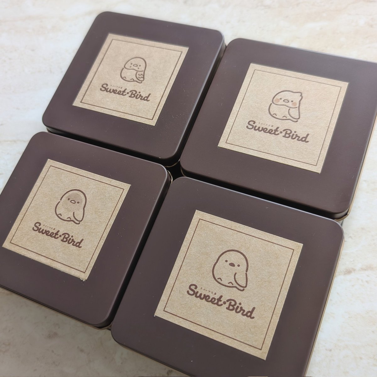 SweetBird_sana's tweet photo. 本日よりCHOOSEBASE SHIBUYAでもSweet*Birdのクッキーがご購入できるようになりました!
現在ネットショップではセキセイとオカメのみ販売中ですが、CHOOSEBASEでは新作のコザクラと文鳥缶含む4種類を販売をしております😊
よろしくお願いいたします✨️
#choosebase #インコ https://t.co/oVXQWo9OzW