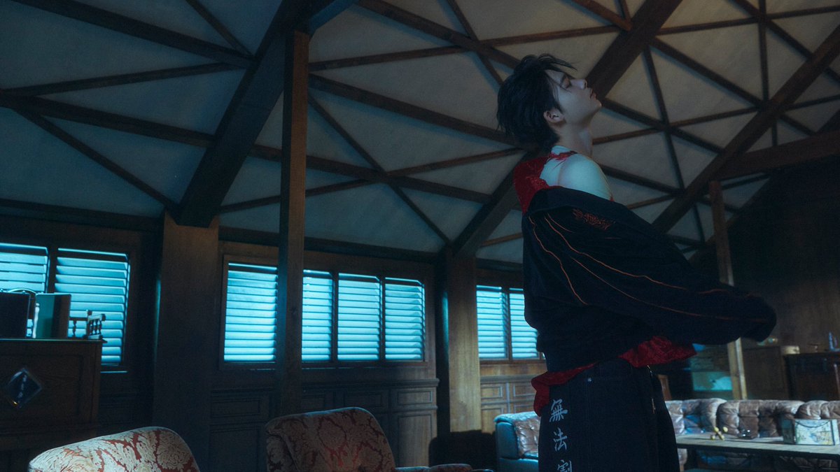 Between illusion and reality lies this moment blurred, fragile, real. Piece by piece, in the hush of blue-lit glass, I’m trying to show you the ache and the fire inside. If it makes your heart race then maybe you’ve caught a glimpse of the story I’m not yet ready to speak.