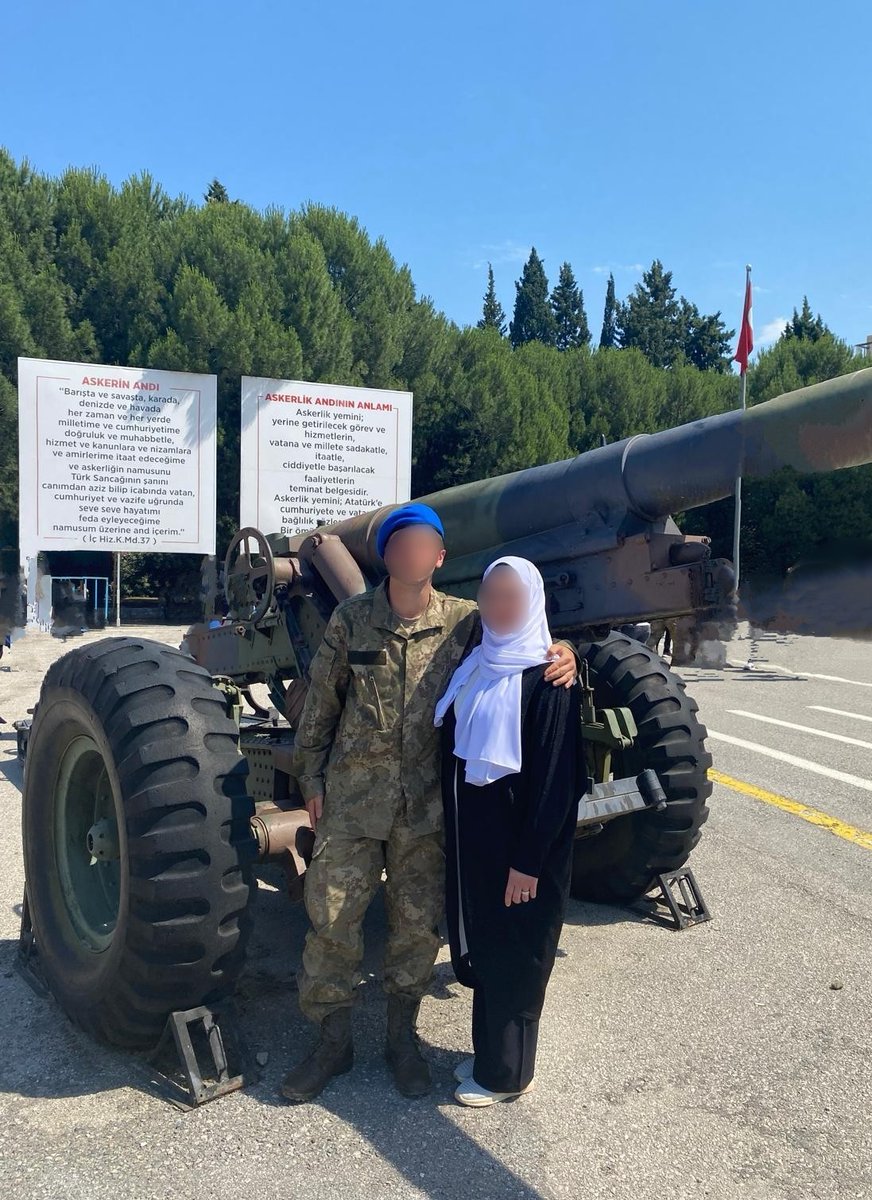 Ana oğul kısa süreliğine kavuştuk
Ne iş yapcan sorusuna Asker olcam derdi hep
Asker oldu 
Hudut da sınırlarımızı korumaya gitti Komando Firdez
Vatan sağolsun
Vatan sizlere emanet