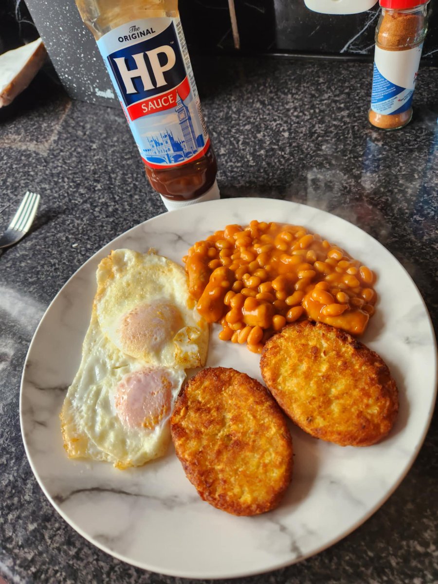 AshBoxing1984's tweet photo. Been getting these for a while now....
But these hash browns from ALDI are unreal 🤪👌 https://t.co/bnb0k4rL77