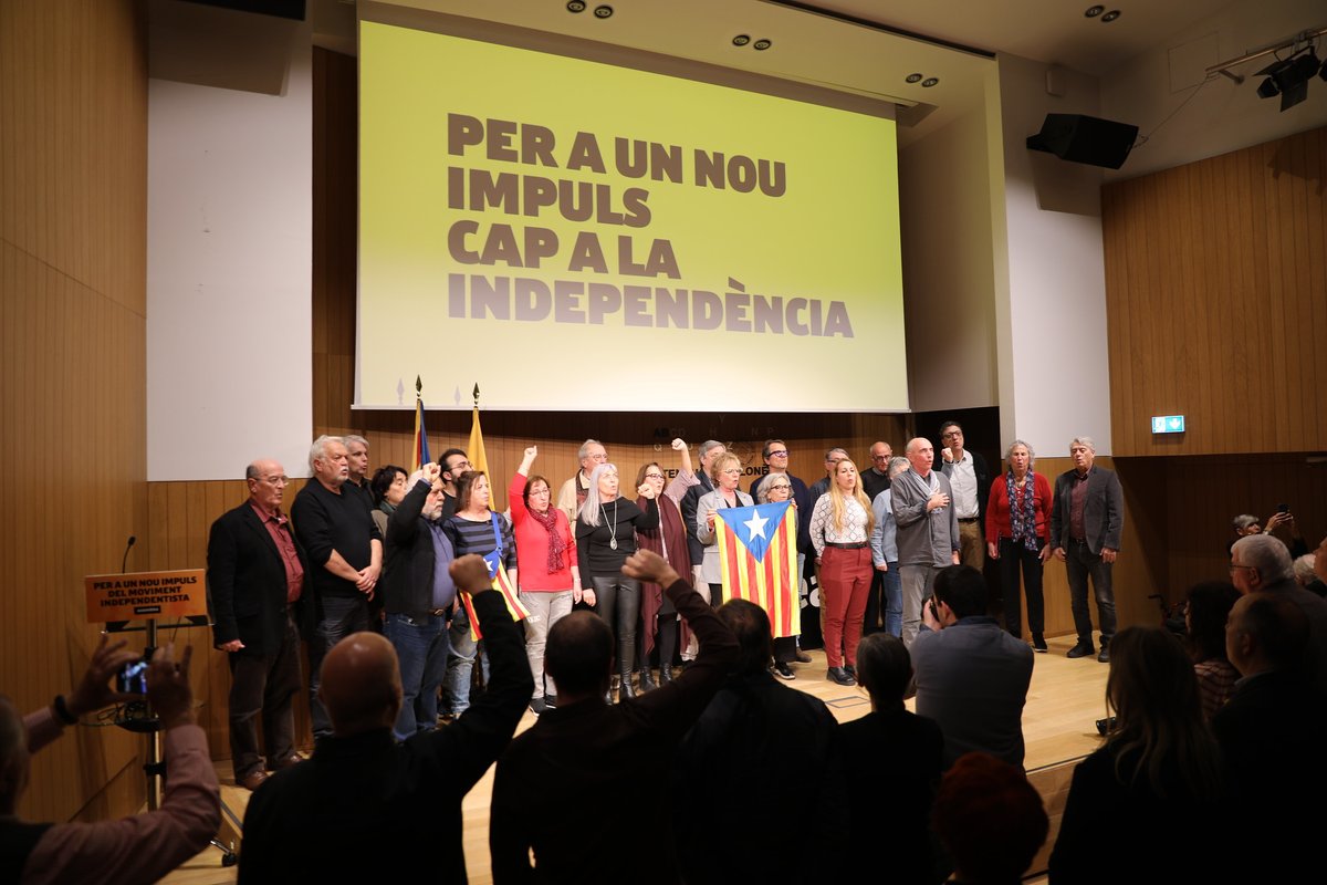 Lluís Llach tweet media