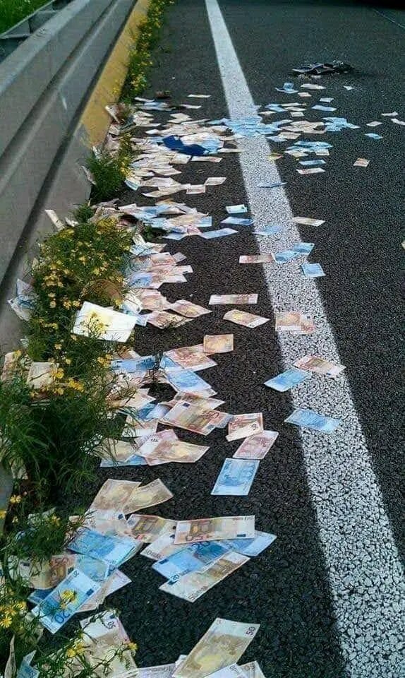 Quel bordel dans les rues de mon village .