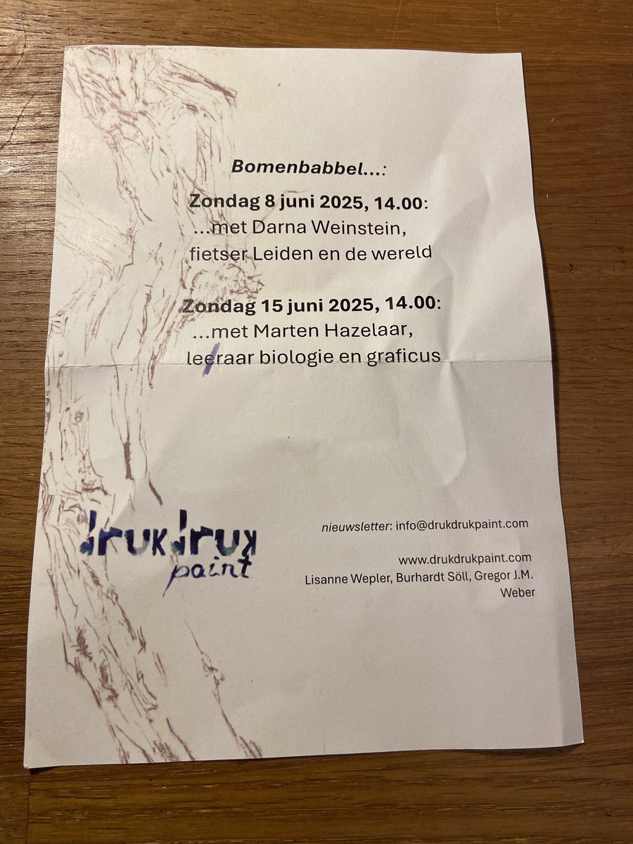 Lisanne Wepler maakt etsen van bomen. Deze zijn te zien in de aula van de Historische Begraafplaats Groenesteeg in Leiden.

Daarbij:  8 en 15 juni ‘bomenbabbels’…
met Darna Weinstein en Marten Hazelaar.

Openingstijden op de website: 
begraafplaatsgroenesteeg.nl 

#Wepler #etching