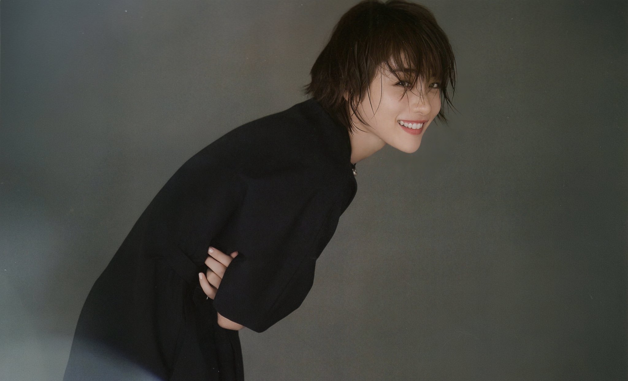 さとみ layer cut / clear black #cache_satomi
