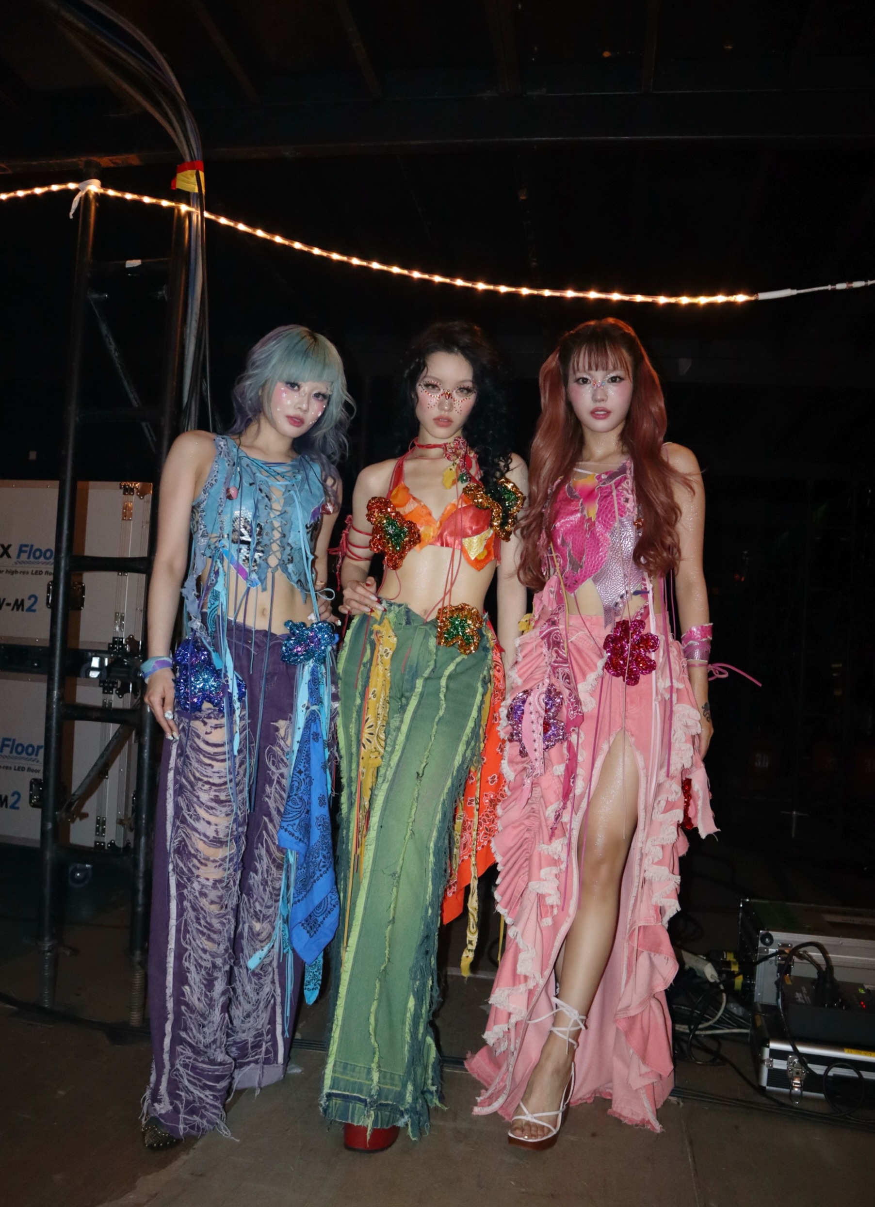 XG シーグリ JURIN CHISA HINATA JURIA　アクスタ XG OFFICIAL on X