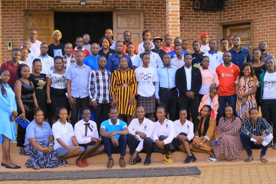 Namirembe Diocese Youth Department (@namirembeyouth) on Twitter photo A group photo of some youth leaders of Entebbe Archdeaconry after a meeting with the Diocesan Youth Executive at St. Apollo Kivebulaya Abayiita ababiri. <a href="/BishopsVoice/">Namirembe Diocese</a> <a href="/coufamilytv/">COU Family TV</a> <a href="/NamCathedral/">Namirembe Cathedral</a> <a href="/coufamilytv/">COU Family TV</a> <a href="/FaithMaama/">Maama Faith Luwalira Foundation (MAFLF)</a> <a href="/UNYouthAffairs/">UN Youth Office</a> <a href="/Buganda_Youths/">Ministry of Youths, Sports & Arts _Buganda</a> <a href="/tefeero/">Lule Tefeero</a> <a href="/Namirembefm939/">93.9 Namirembe Fm</a> A group photo of some youth leaders of Entebbe Archdeaconry after a meeting with the Diocesan Youth Executive at St. Apollo Kivebulaya Abayiita ababiri. <a href="/BishopsVoice/">Namirembe Diocese</a> <a href="/coufamilytv/">COU Family TV</a> <a href="/NamCathedral/">Namirembe Cathedral</a> <a href="/coufamilytv/">COU Family TV</a> <a href="/FaithMaama/">Maama Faith Luwalira Foundation (MAFLF)</a> <a href="/UNYouthAffairs/">UN Youth Office</a> <a href="/Buganda_Youths/">Ministry of Youths, Sports & Arts _Buganda</a> <a href="/tefeero/">Lule Tefeero</a> <a href="/Namirembefm939/">93.9 Namirembe Fm</a>