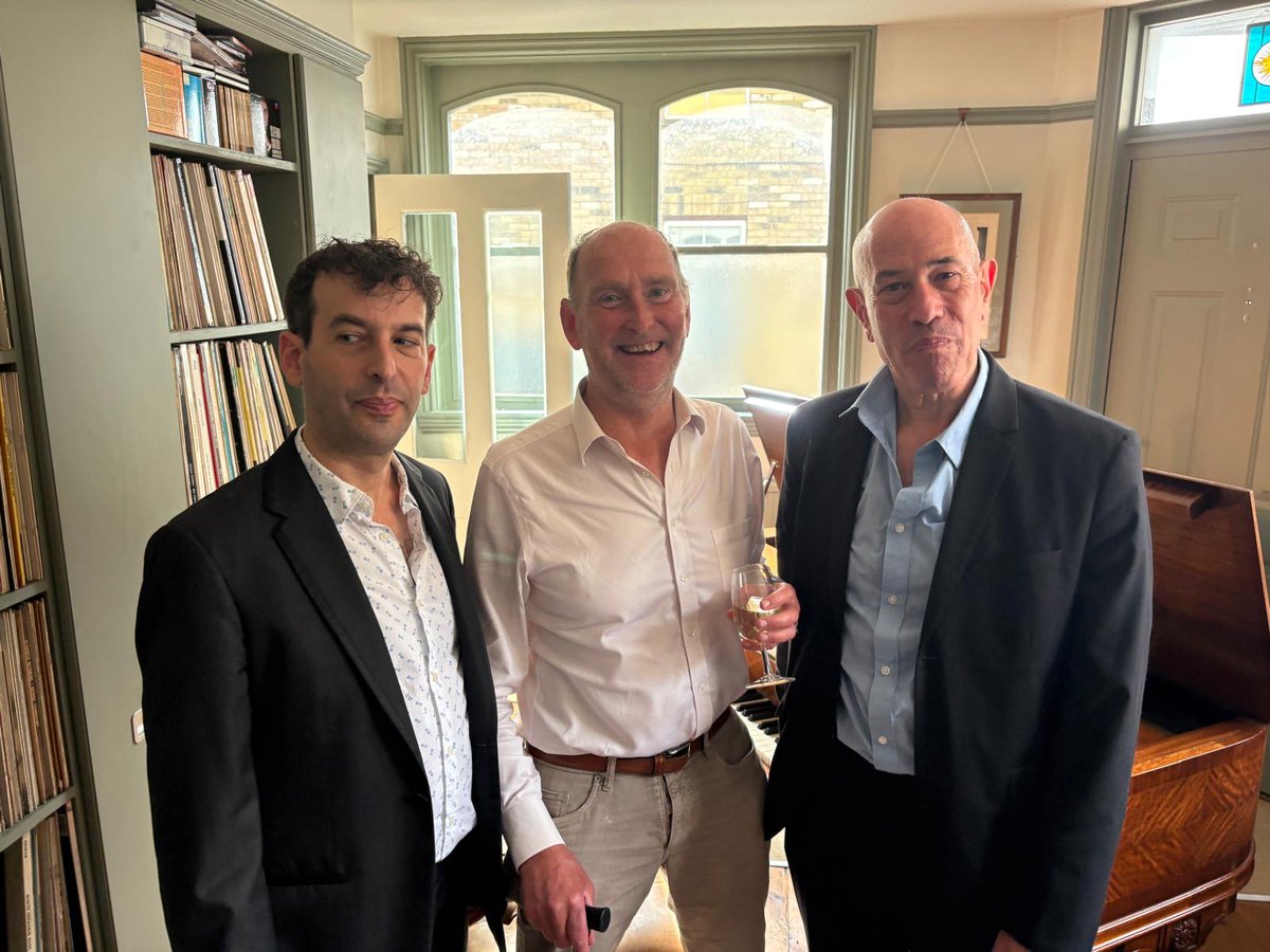 Following our first ever performance of Dichterliebe, yesterday in Cambridge.