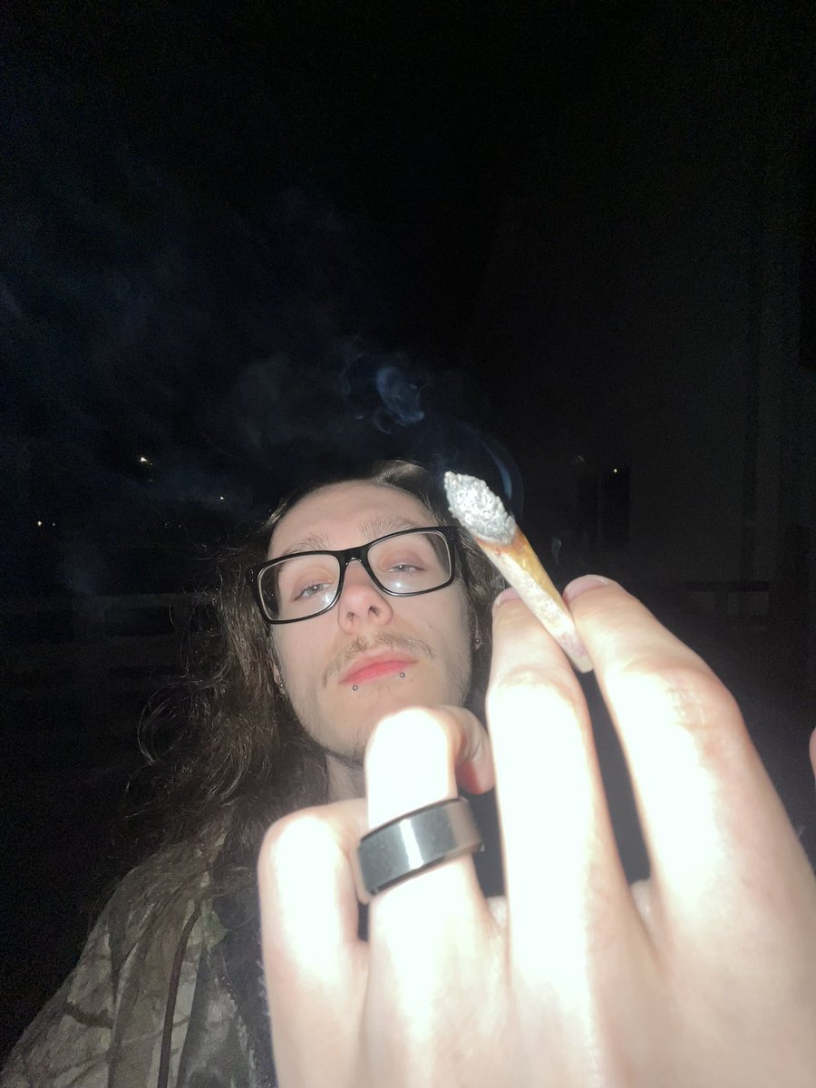 Cawnr_MS's tweet photo. 3am cawnr snippet https://t.co/OZGmPFU1XI