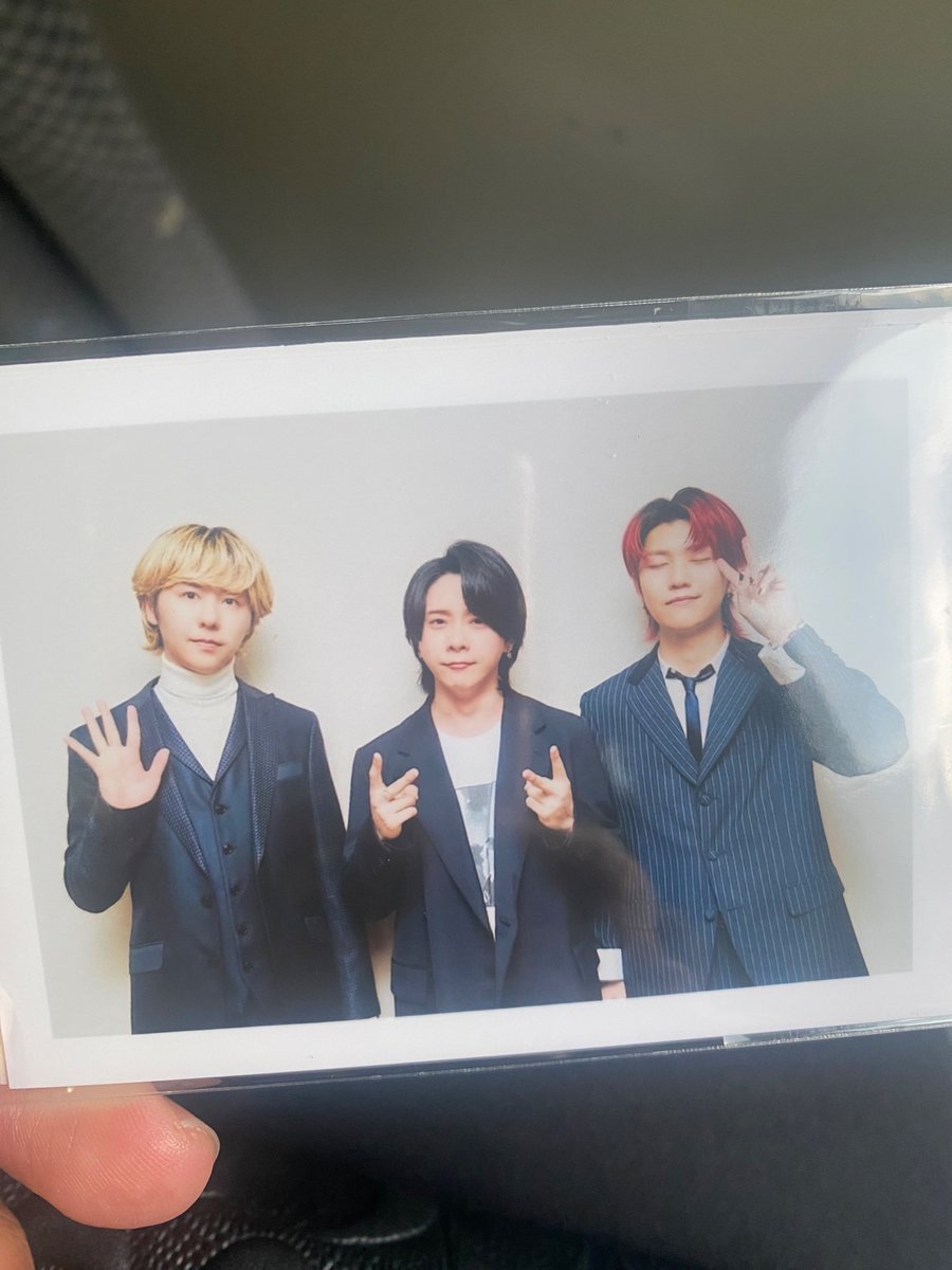 Eri_Crypto_s2's tweet photo. 大好きなミセスのブロマイド頂き🫶
立て続けのキャンセルで売り上げ作れなかったけどこれでテンション上がった🫶良き良き😽

#ミセスグリーンアップル https://t.co/rjoEBo0Phq