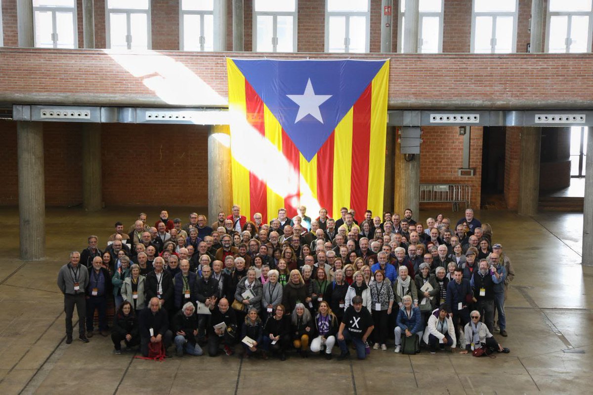 Lluís Llach tweet media