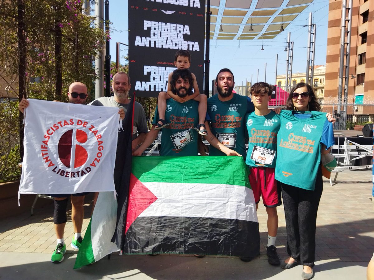 Secretaria de Moviments Socials USTEC•STEs (IAC) (@movis_ustec) on Twitter photo Presents a la primera cursa antiracista celebrada a Barcelona <a href="/sindicatomanter/">✳️ Sindicat Manter BCN</a> Contra els discursos d'odi a les aules, per una escola pública inclusiva, feminista, democrà tica, transformadora i en català .
#RegularitzaciĂłJA!
#FreePalestine
#Antifeixistes Presents a la primera cursa antiracista celebrada a Barcelona <a href="/sindicatomanter/">✳️ Sindicat Manter BCN</a> Contra els discursos d'odi a les aules, per una escola pública inclusiva, feminista, democrà tica, transformadora i en català .
#RegularitzaciĂłJA!
#FreePalestine
#Antifeixistes