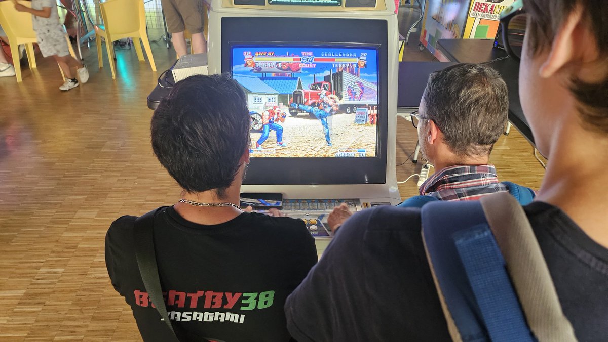 Retro Game Alpes tweet media