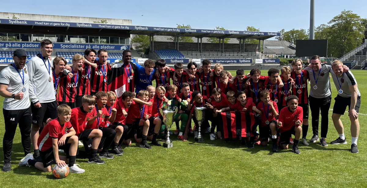 Tre guld och ett brons i Danmark för P11-P14 ⁦<a href="/bpfotboll/">BP</a>⁩