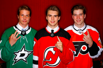 On this day in 2017, the NHL held its annual Entry Draft in Chicago. Nico Hischier went first overall to the Devils, followed by Nolan Patrick to the Flyers, and Miro Heiskanen to the Stars #Hockey365 #NJDevils #LetsGoFlyers #TexasHockey