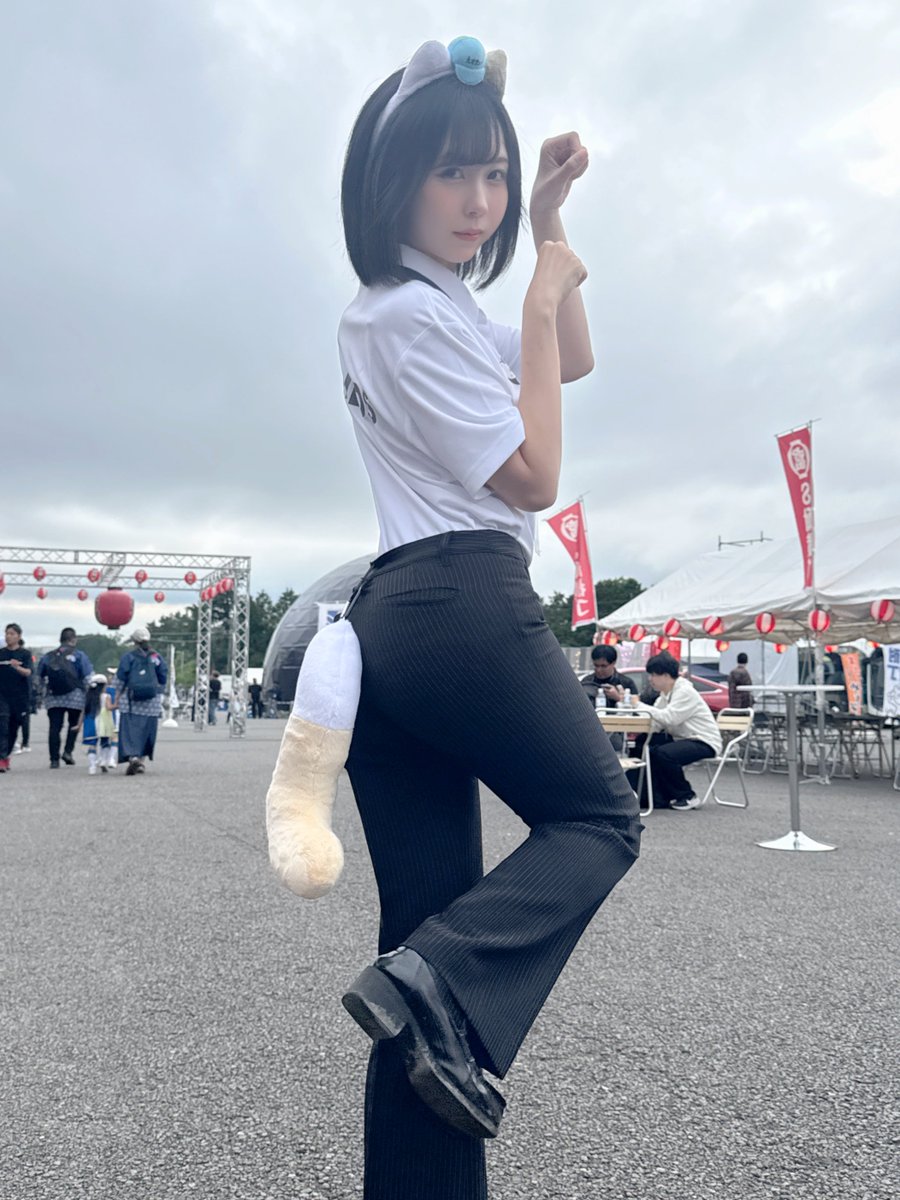 S耐にてイベントリポーターや夜のピットリポーターを担当させて