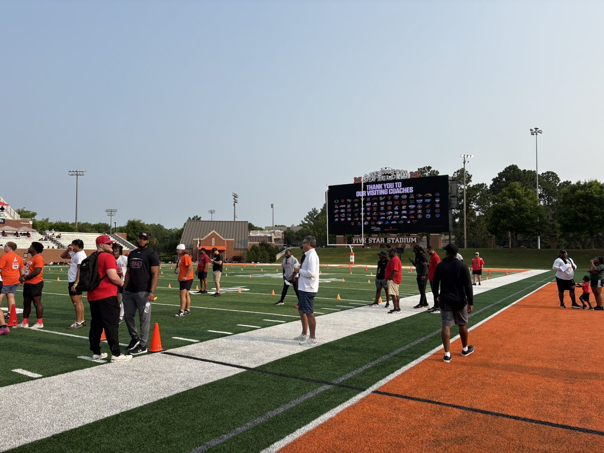 Coach Matthew Giampa 🤌🏼 (@coachg_baby) on Twitter photo TOPS out in force at <a href="/MercerFootball/">Mercer Football</a> camp
Need the next group of ballers on the Hill ⛰️ TOPS out in force at <a href="/MercerFootball/">Mercer Football</a> camp
Need the next group of ballers on the Hill ⛰️